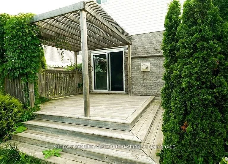 1708 Mickleborough Dr — Photo 23