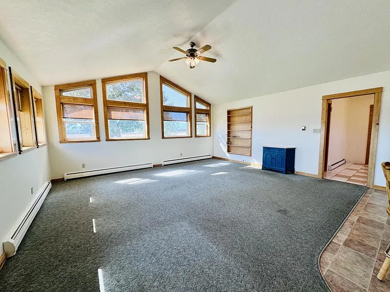3675 Juniper Dr — Photo 10