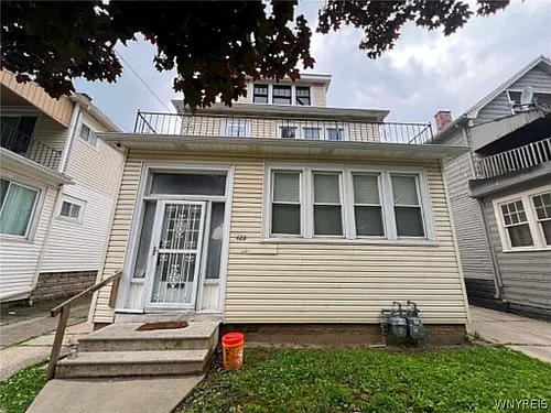 422 Moselle St Photo 1