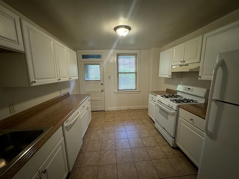6325 Glenview Pl — Photo 26