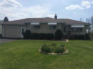 312 Pershing Dr, Farrell, PA 16121