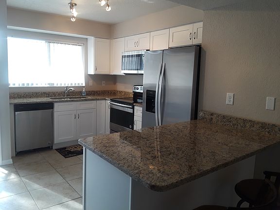 new kitchen and blinds