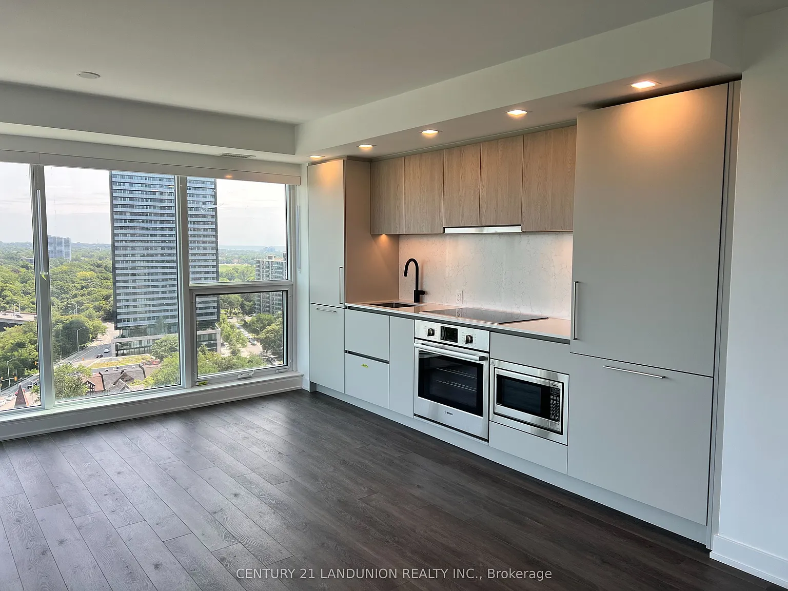2 bed, $3,600 — Photo 2