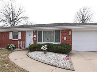 303 N Michigan Ave, Belleville, IL 62221