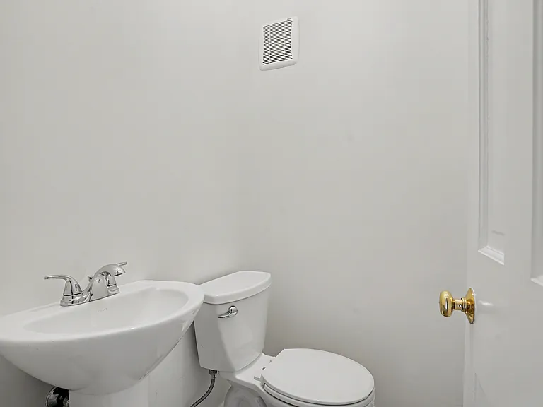 38 W Morgan Ave — Photo 20
