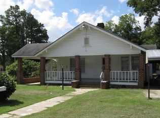 511 Weaver St, Darlington, SC 29532