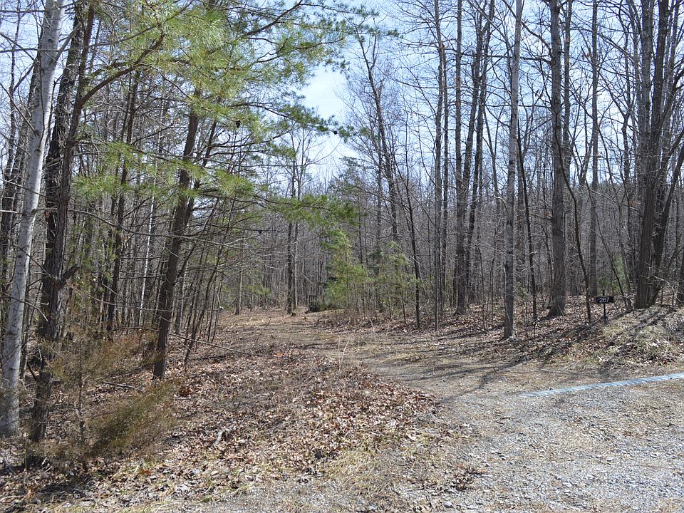 1st image of 10 Meadow Brook Ln
