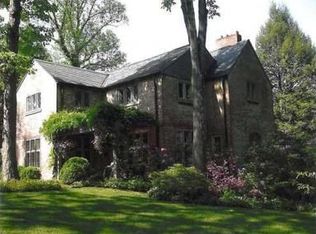 801 Newton Rd, Charleston, WV 25314