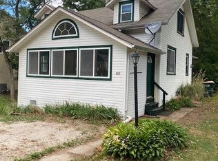 620 Indian Point Rd, Twin Lakes, WI 53181