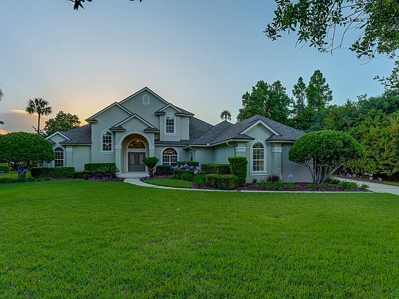 3rd image of 24408 Harbour View Dr