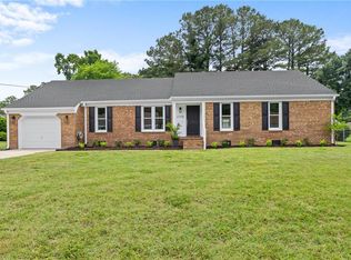 2708 Horseshoe Dr, Chesapeake, VA 23322