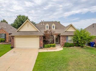 2720 W Pensacola St, Broken Arrow, OK 74011
