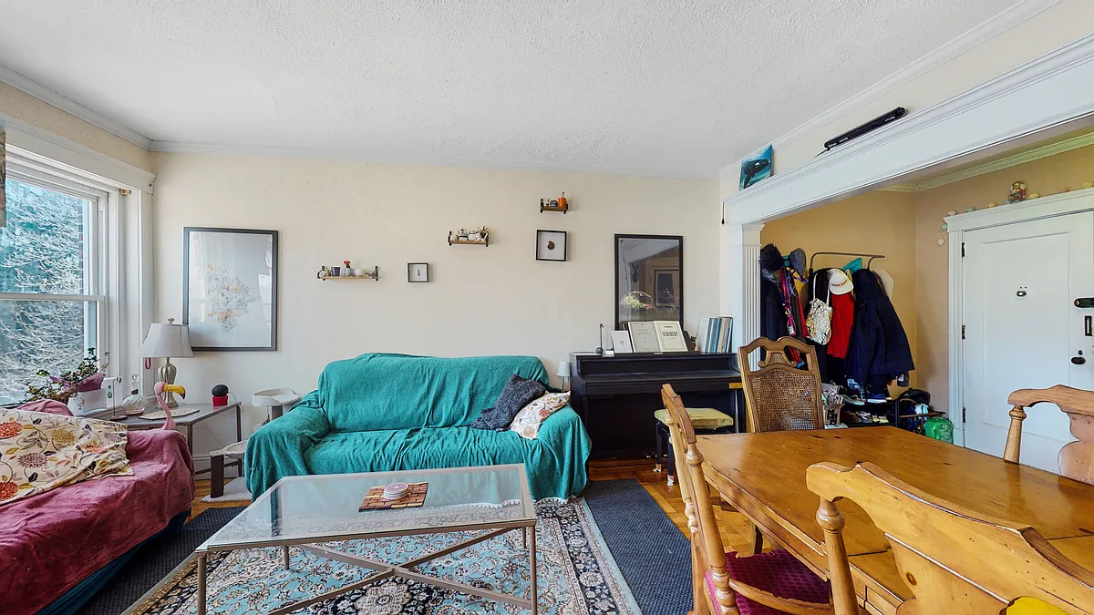 Building Photo - 104 Toxteth St #4A