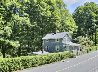 75 Taylor Rd, Bethel, CT 06801