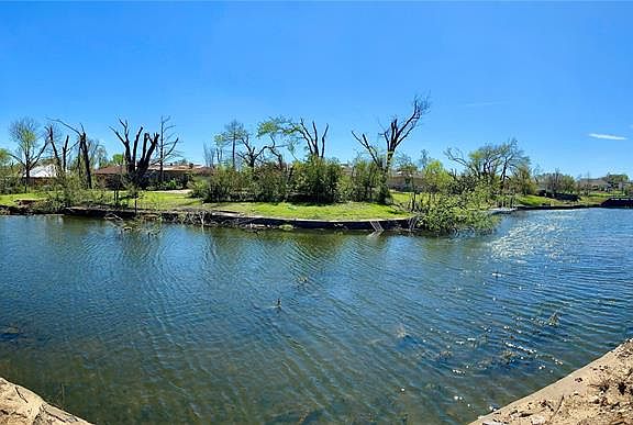 4th image of 7140 Royal Ln Lot 9