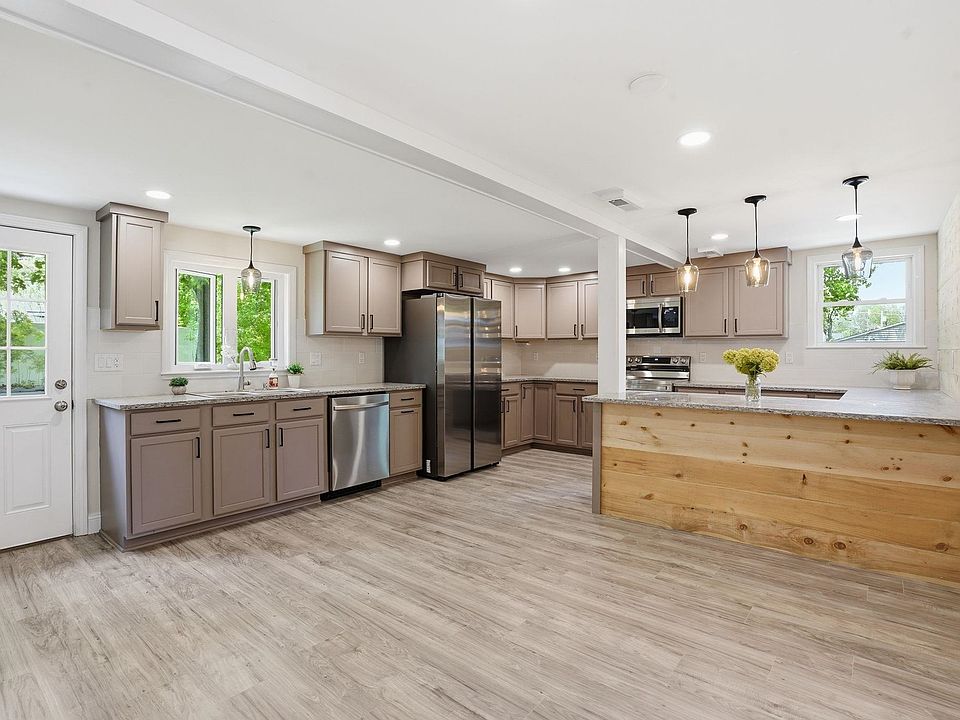 1st image of 20 Orchard Terrace