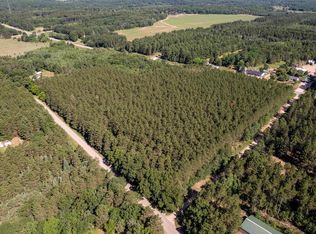 10190 Badger Dr, Amherst, WI 54406