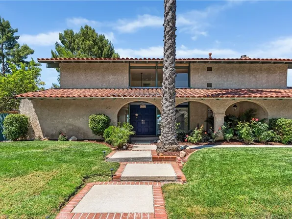 21727 Ulmus Dr, Woodland Hills, CA 91364