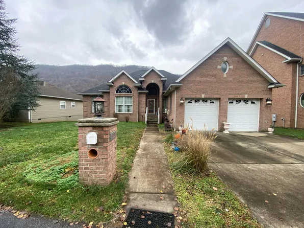 3038 Michael Ave, Belle, WV 25015
