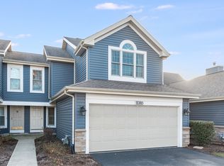 1086 Ridgefield Cir, Carol Stream, IL 60188