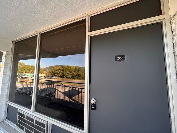 2nd image of 1746 S Highway 25 W #205
