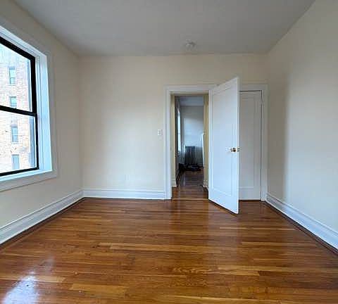 5th image of 45 Thayer St APT 3