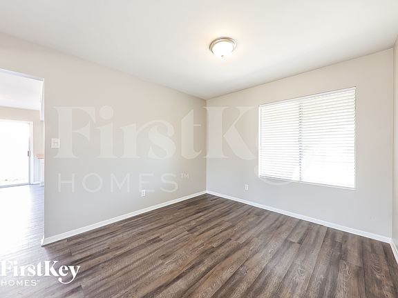 4th image of 5015 W Mercer Ln