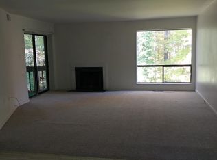 10374 Iron Mill Rd, North Chesterfield, VA 23235