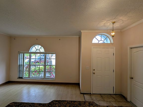 2nd image of 27534 Sky Lake Cir