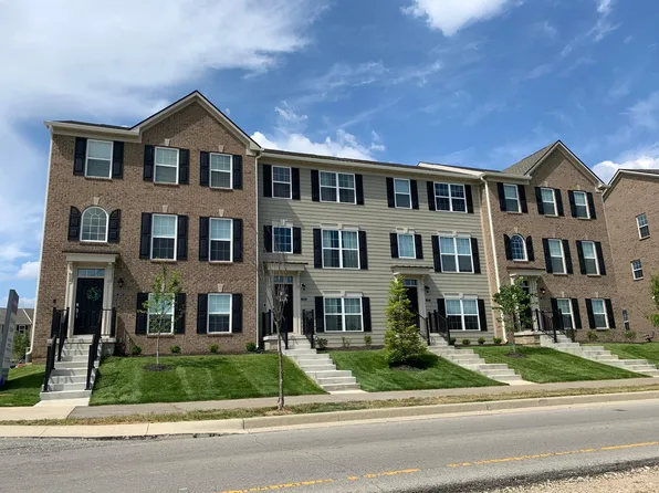 7245 Barker St, Carmel, IN 46033