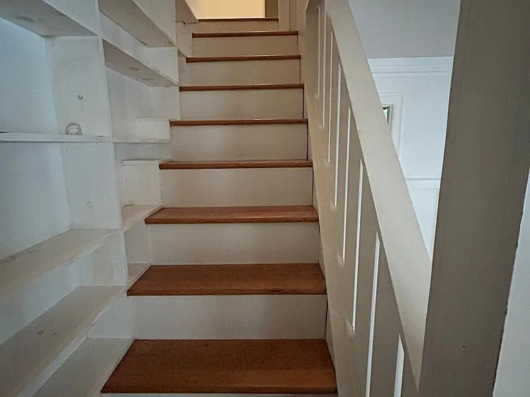 2461 Lyndhurst Ave — Photo 51