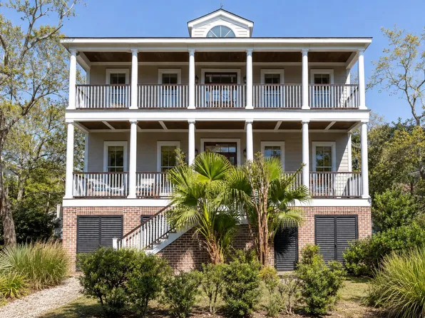 7 William St, Mount Pleasant, SC 29464