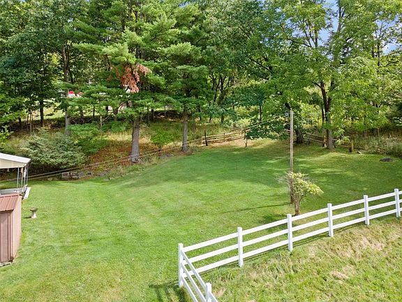 3rd image of 78 Sherwood Ave #82