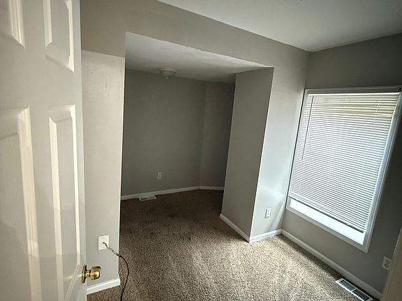 5th image of 412 S Wolfe St Floor 1