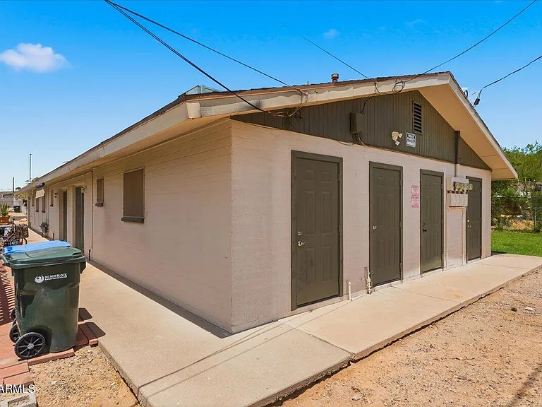 1321 E Carol Ave #3 — Photo 21