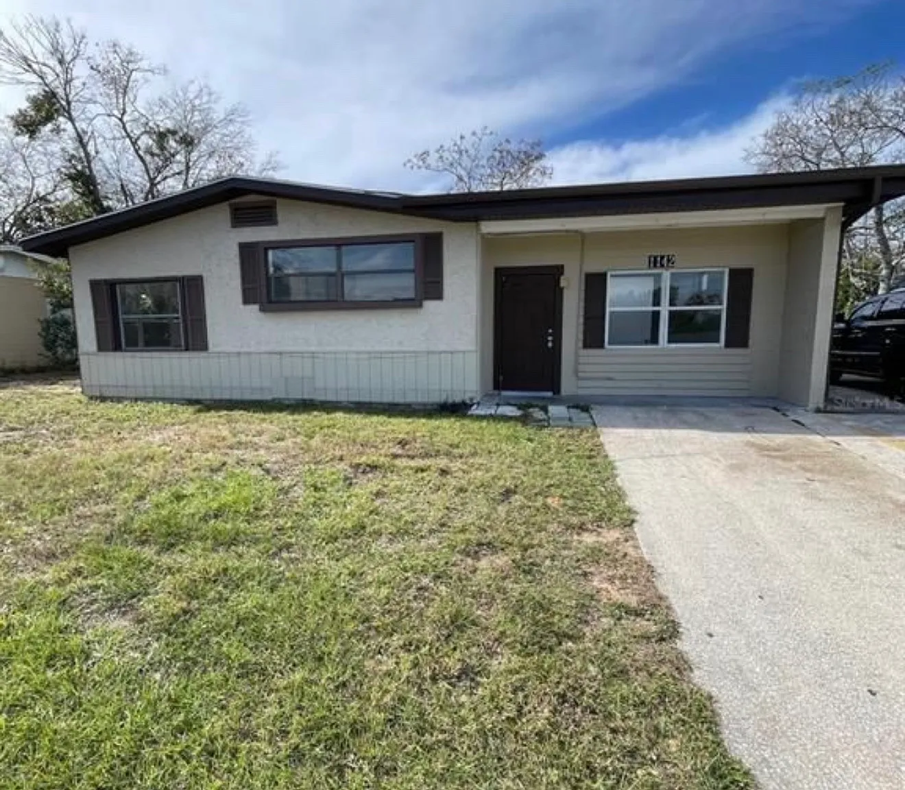 5 bed, 2.5 bath, $2,000 — Photo 1