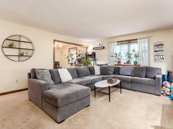4825 Pennfair St APT F, Columbus, OH 43214