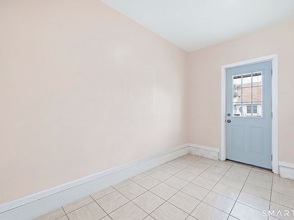 3rd image of 11 Union Street
