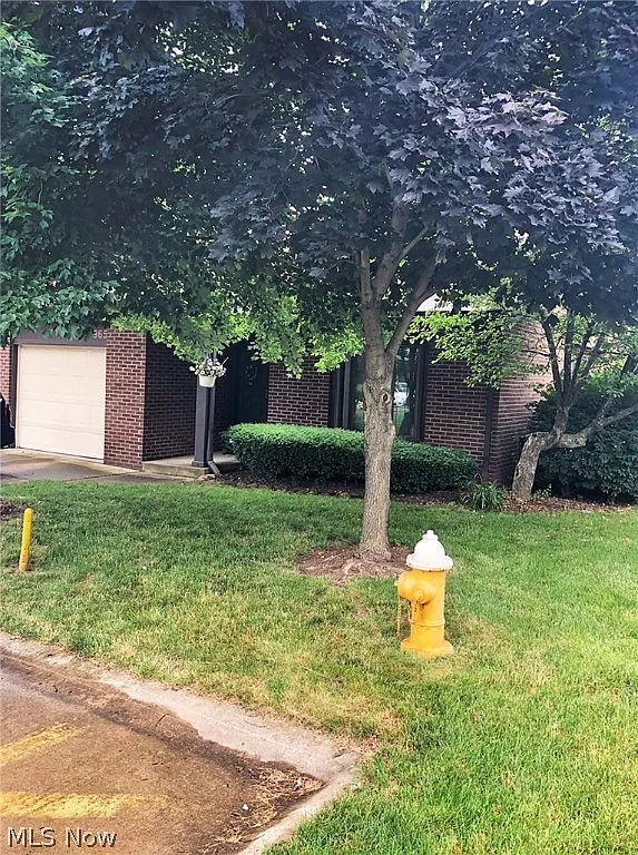 965 Morningstar Dr photo 1