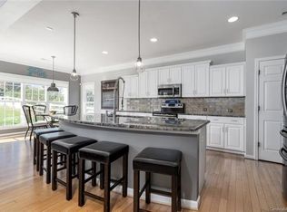 762 Cedarwood Ct, Stanley, NC 28164