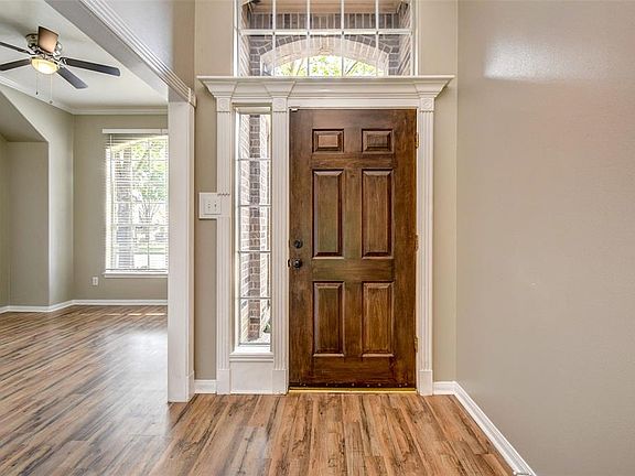 4th image of 3602 Mission Valley Dr