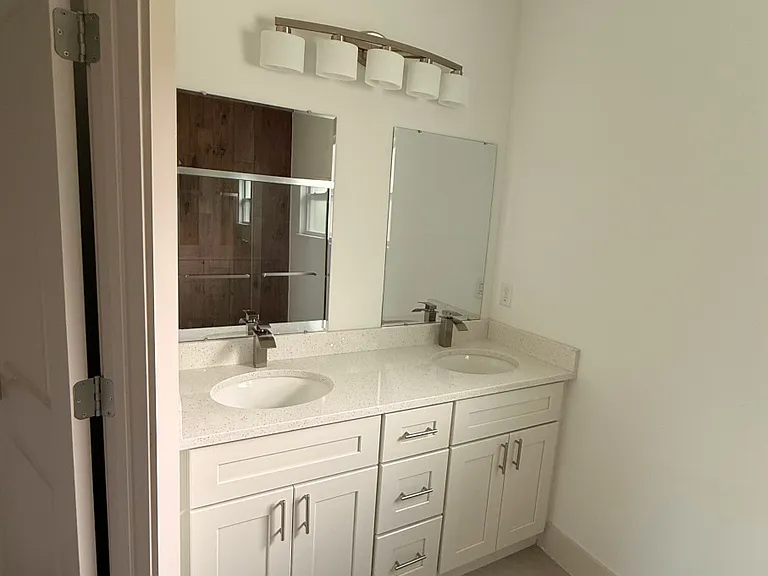 3277 W Gainesville Dr — Photo 10