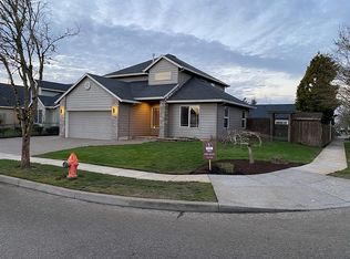 1746 SE 11th Pl, Canby, OR 97013