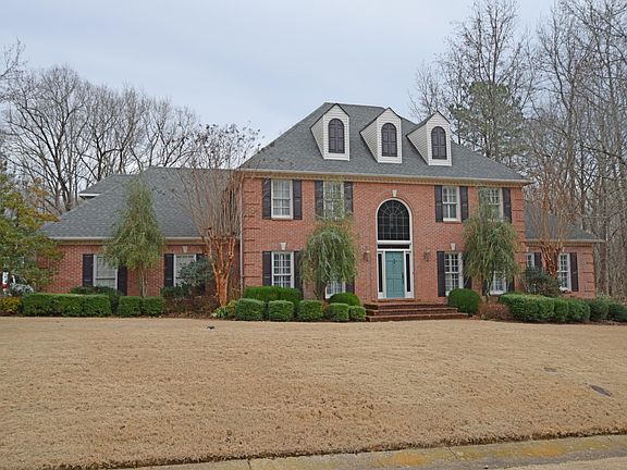 4th image of 64 Greensborough Dr