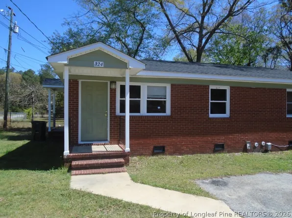 324 Old Shaw Rd, Fayetteville, NC 28303