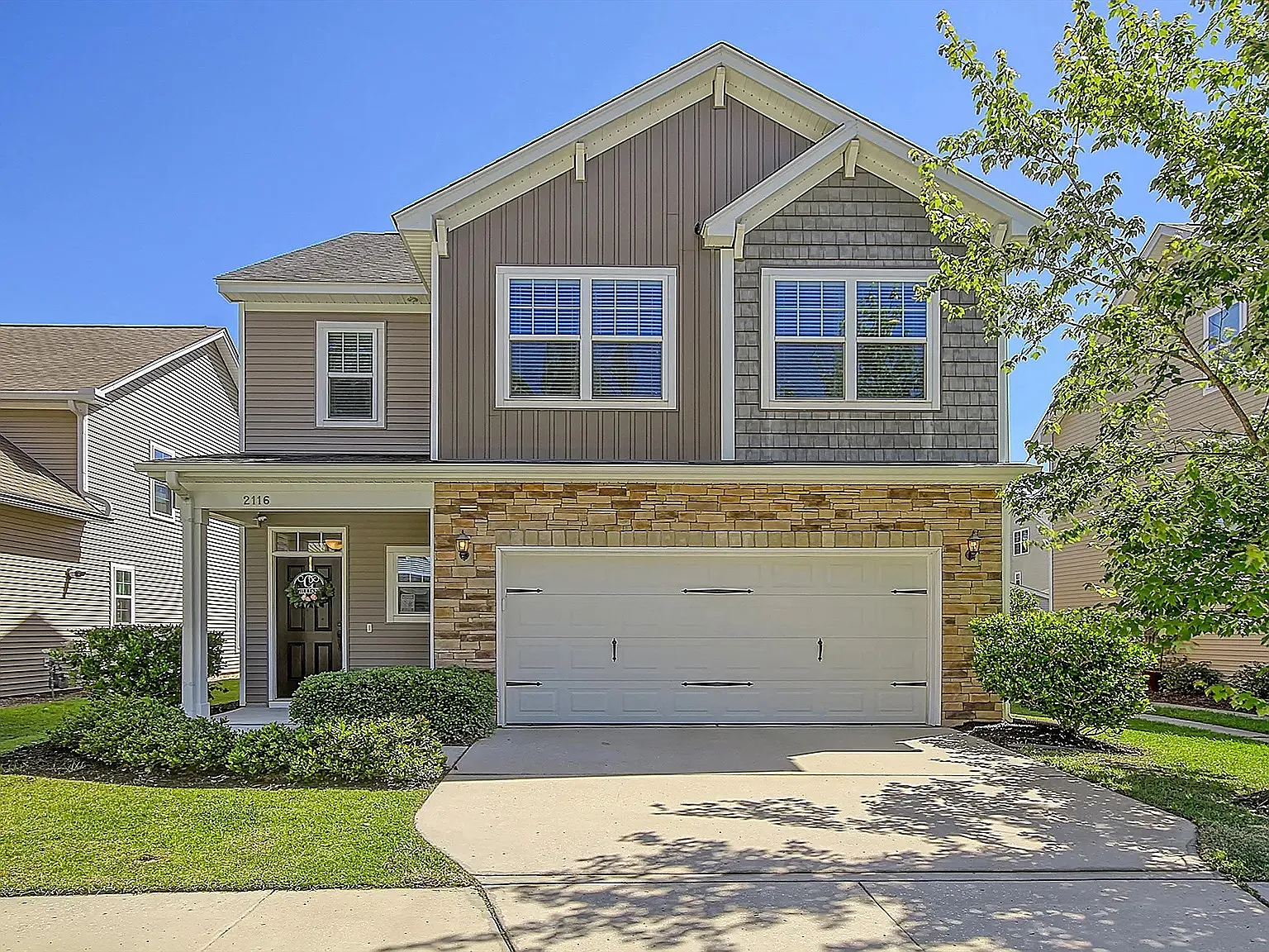 4 bed, 2247 sqft, $3,400 — Photo 1