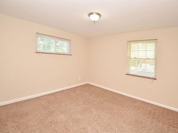 5th image of 4734 Hardwick Dr