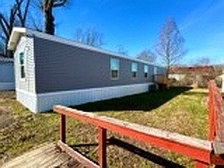 3rd image of 295 Cotham Dr
