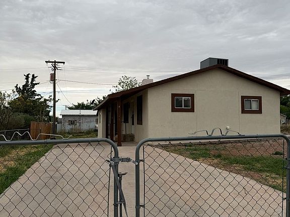 2nd image of 8 Malpais Ave