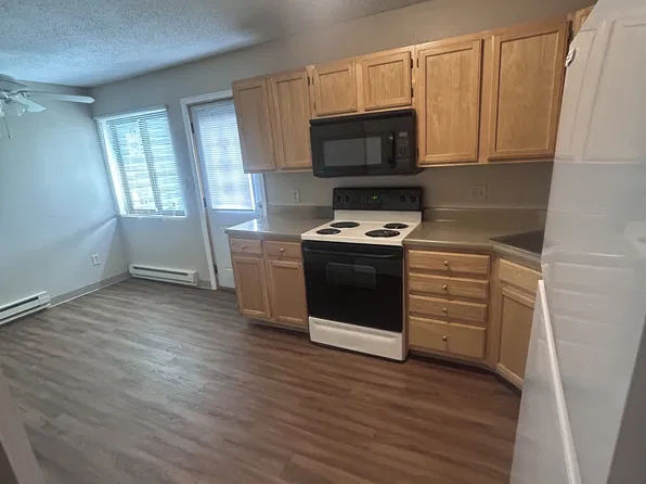 2104 Lincoln Ave #1C, Harlan, IA 51537